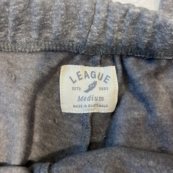 University of Miami Sweatpants - Picture 5 of 5